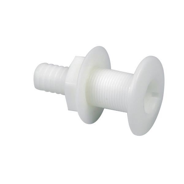 TMC PVC gennemføring installeret på båd med klare detaljer