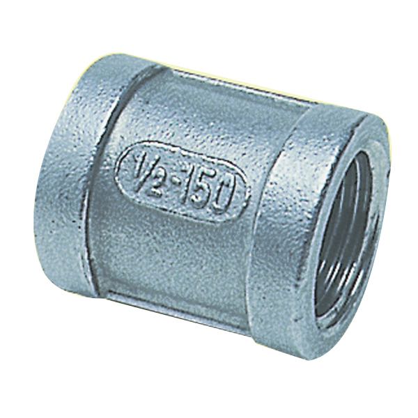 Rustfri 1852 muffe monteret på båd, set fra siden
