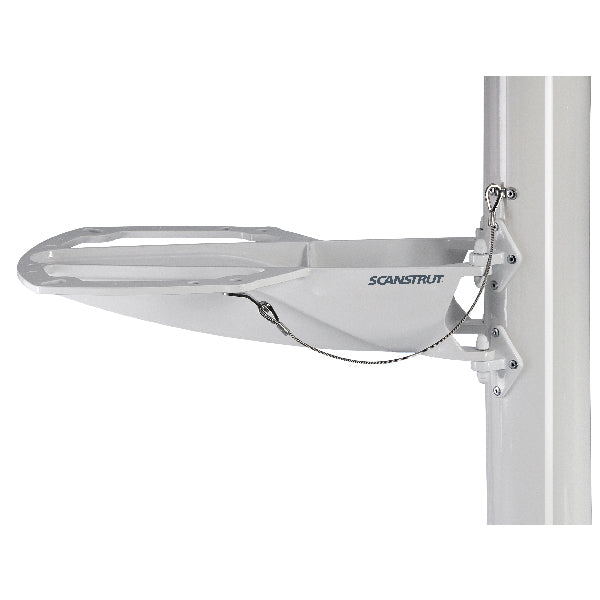 ScanStrut mast mount til radar i hvid, monteret på en båd