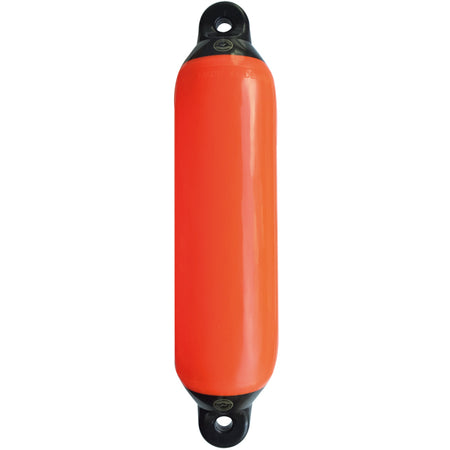 Dan-Fender 827 i orange med sort top, vist i brug ved båd