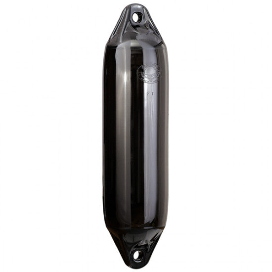 Polyform F7 fender i sort, set forfra med mål 1020x375mm.
