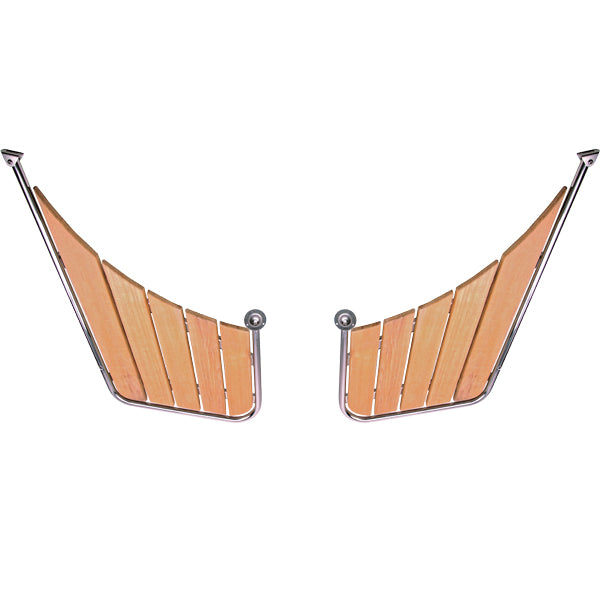 SeaTec badeplatform til snekke vist fra siden, monteret på en båd.