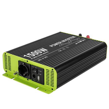 1852 inverter 12V 1500W set forfra med tydelige kontrolpaneler