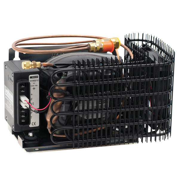 Isotherm VE150 vises fra siden, med kontrolpanel synligt