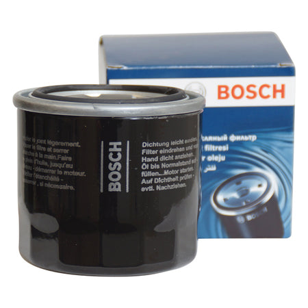 Bosch oliefilter P7124 til Solé Yanmar motor, vises fra siden.