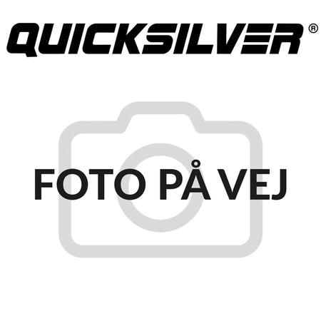 Udstødningsmanifoldpakning fra Quicksilver i tæt zoom, viser detaljer og materiale.