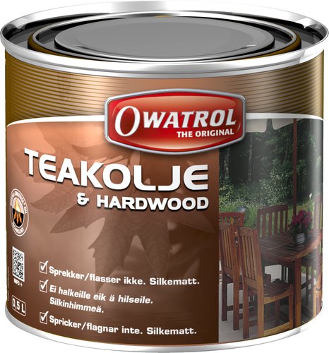 Teakolie fra Owatrol på træoverflade, der fremhæver glansen
