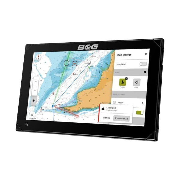 B&G Zeus S 12" navigation monteret på båd med kartografi synligt