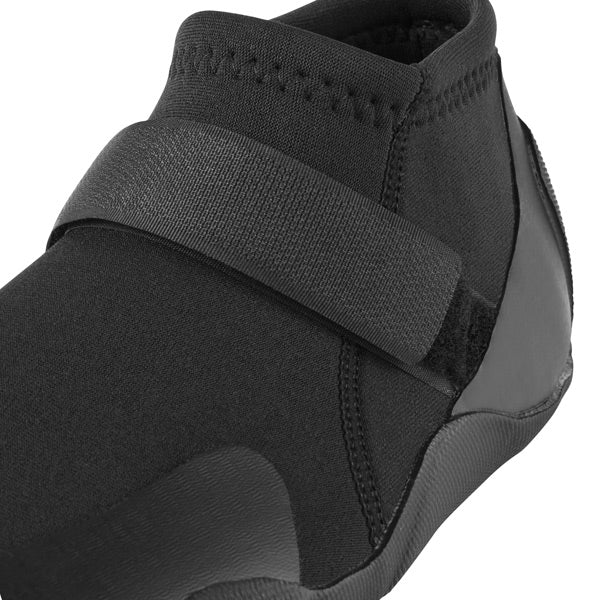 Gill, 968 Pursuit sko set bagfra med detaljer